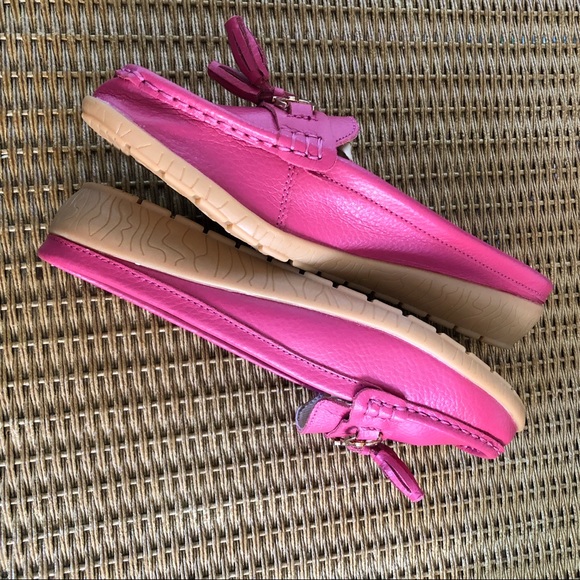 🌸 Hot Pink Leather Loafer Slide 🌸 - Picture 4 of 14